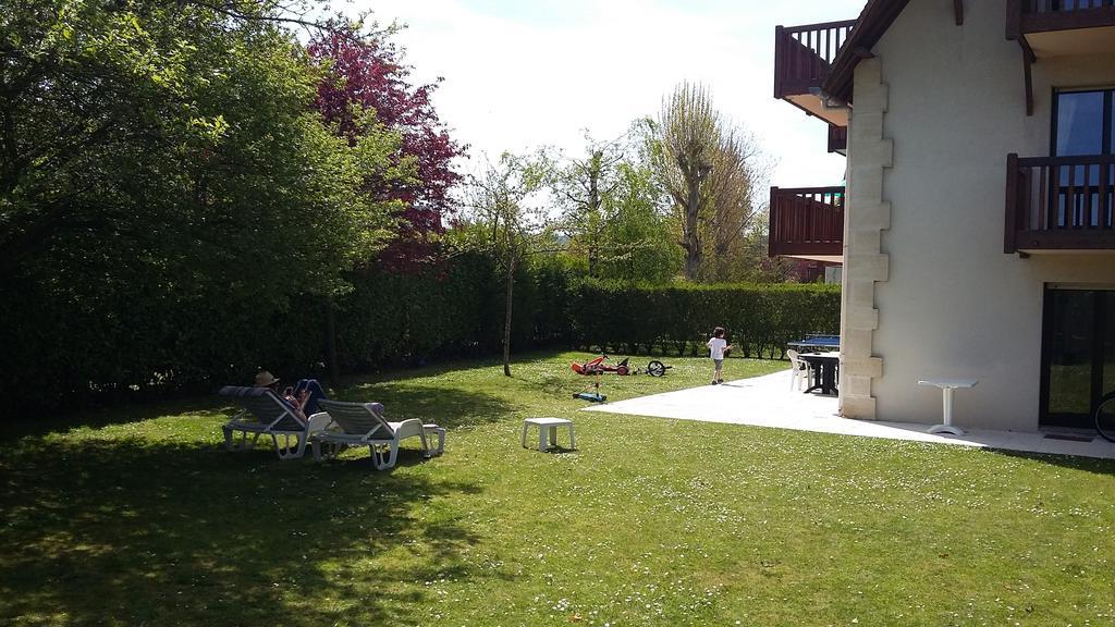 Les Manoirs Apartment Deauville Exterior photo